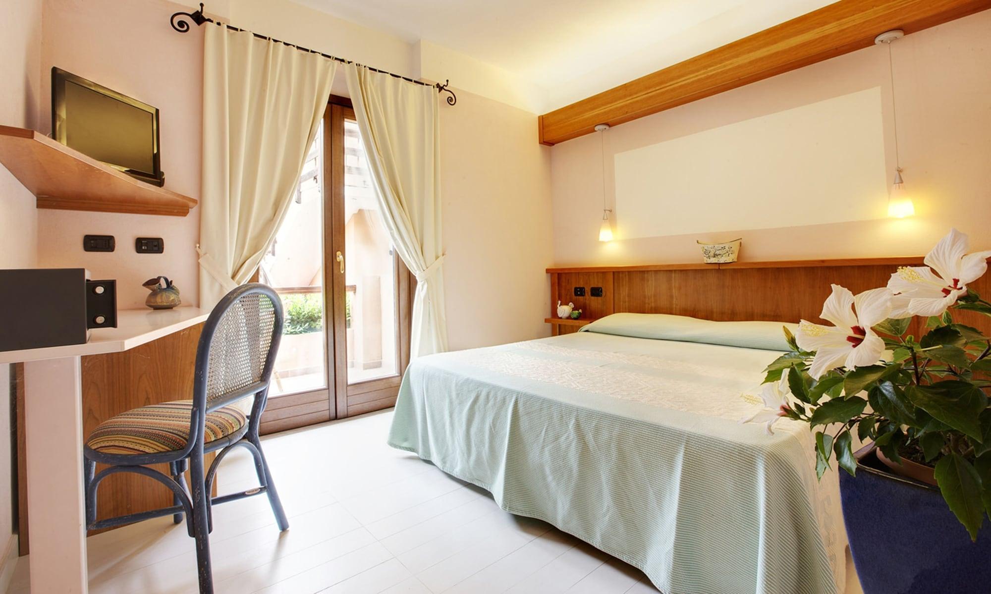 Hotel Cala Reale Stintino Buitenkant foto