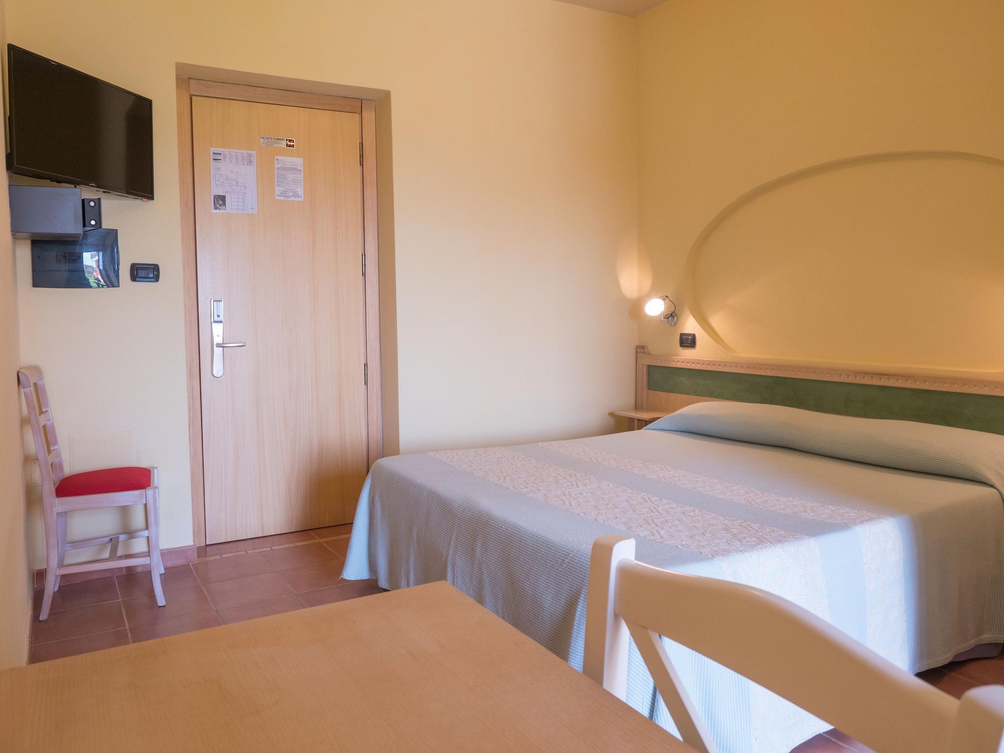 Hotel Cala Reale Stintino Buitenkant foto