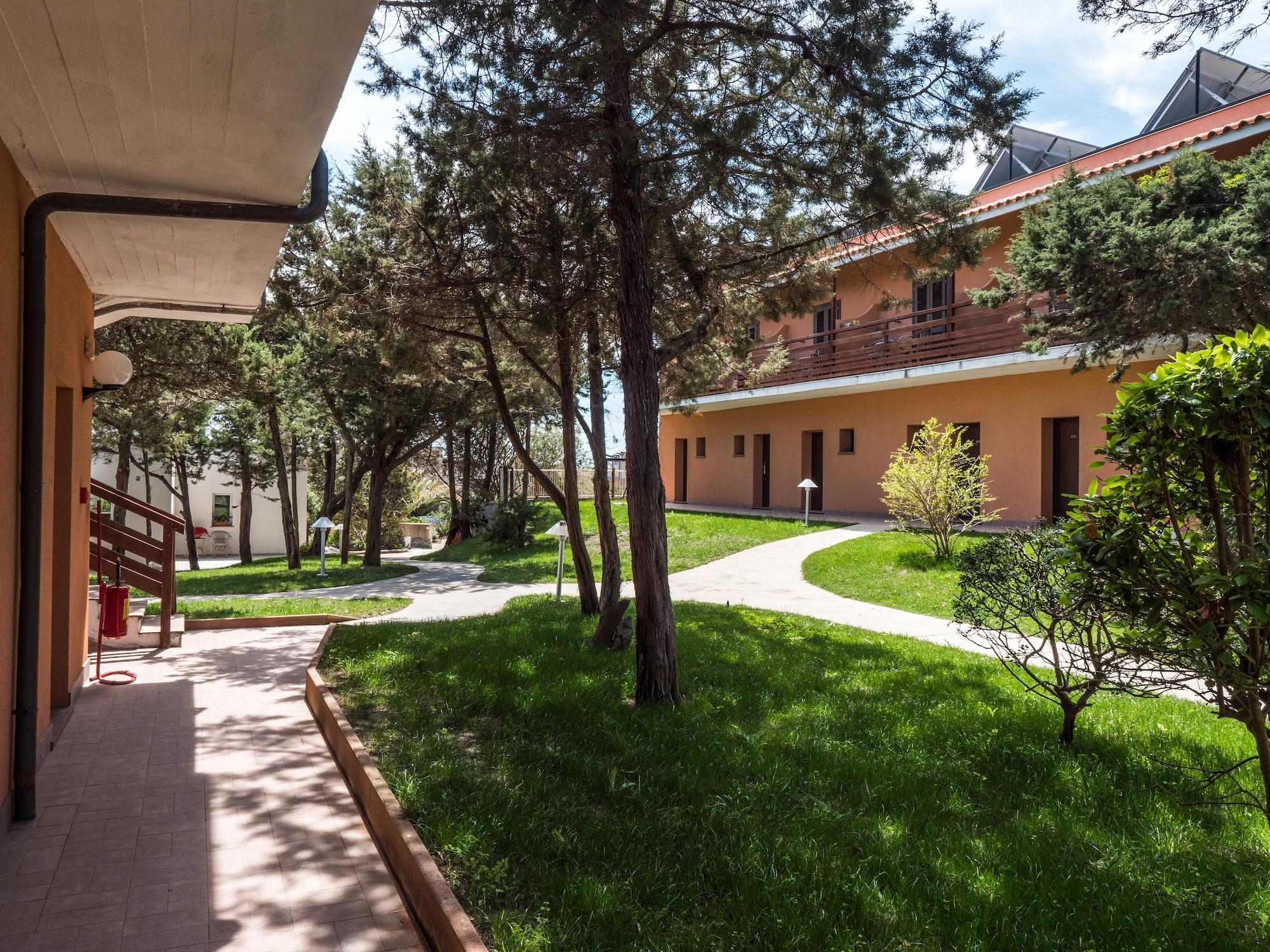 Hotel Cala Reale Stintino Buitenkant foto