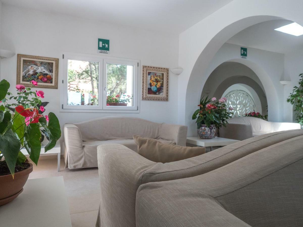 Hotel Cala Reale Stintino Buitenkant foto